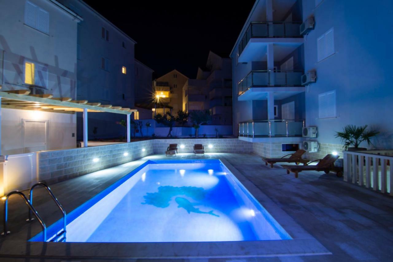 Apartments Sara Bol Dış mekan fotoğraf