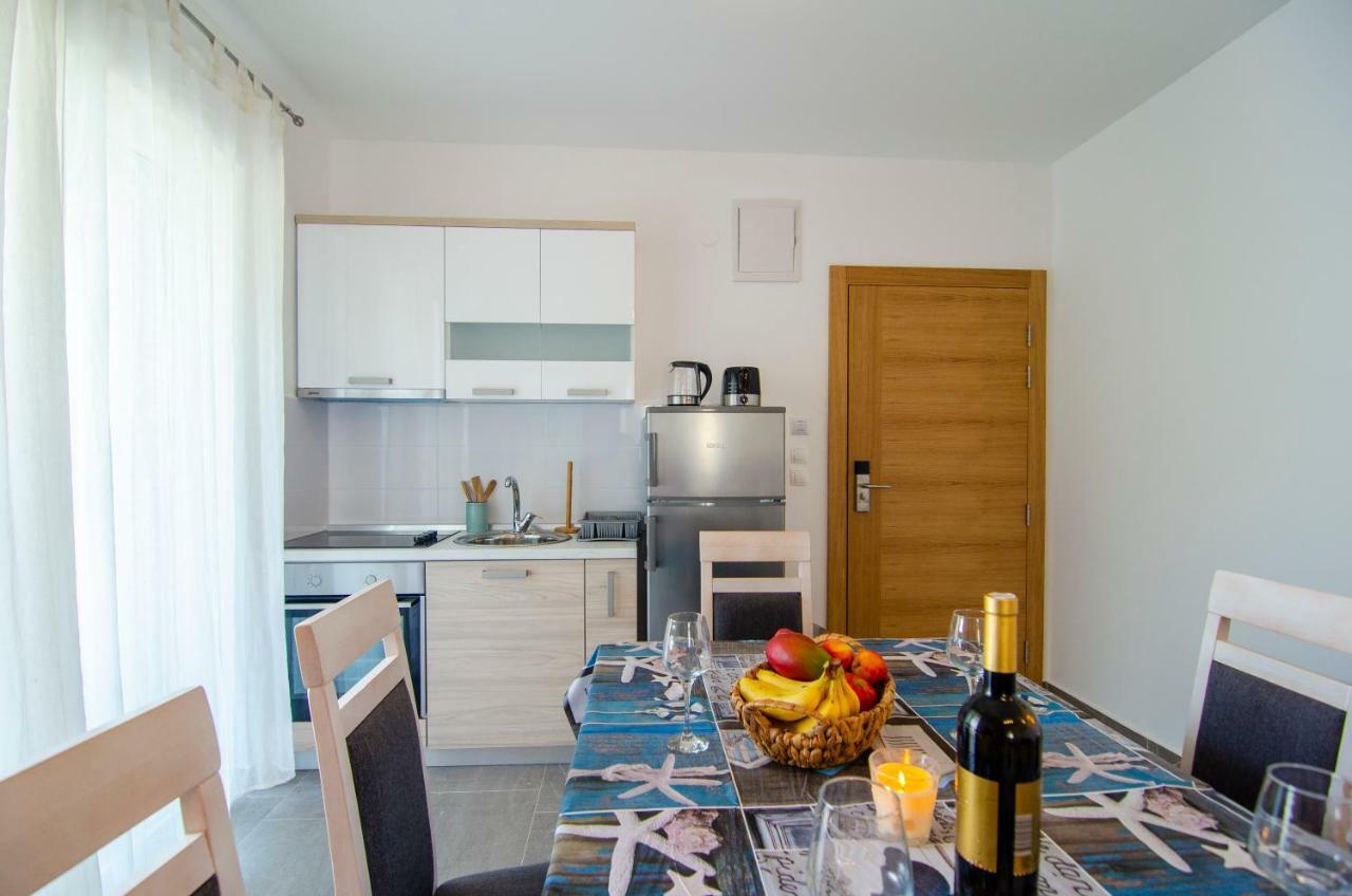 Apartments Sara Bol Dış mekan fotoğraf
