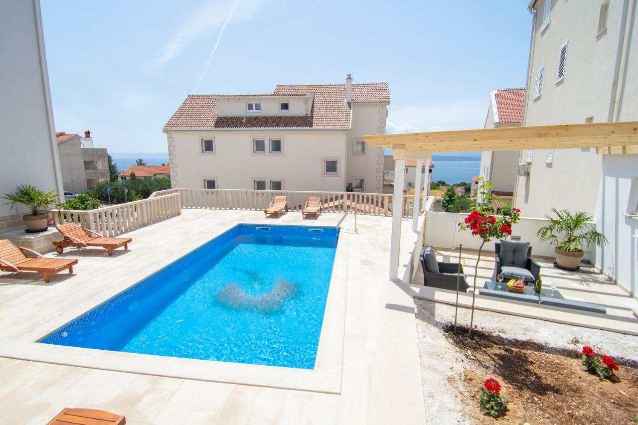 Apartments Sara Bol Dış mekan fotoğraf