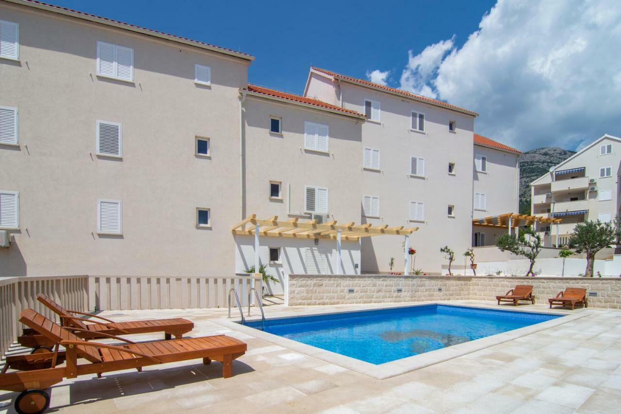 Apartments Sara Bol Dış mekan fotoğraf