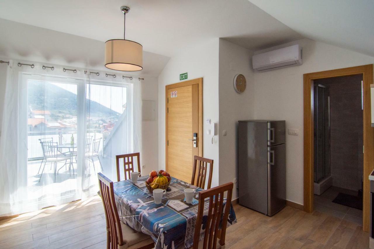 Apartments Sara Bol Dış mekan fotoğraf